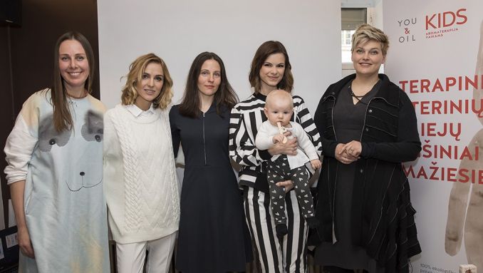 Iš kairės - Lina Zigmantė, Indrė Kavaliauskaitė, Birutė Nastaravičiūtė, Laura Mazalienė, gydytoja Evelina Nevardauskaitė-Rudzikienė