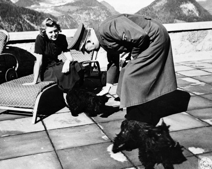 Eva Braun su Hitleriu
