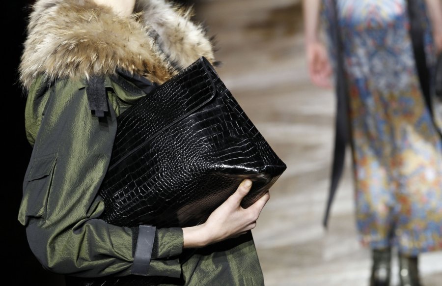 ''Dries Van Noten