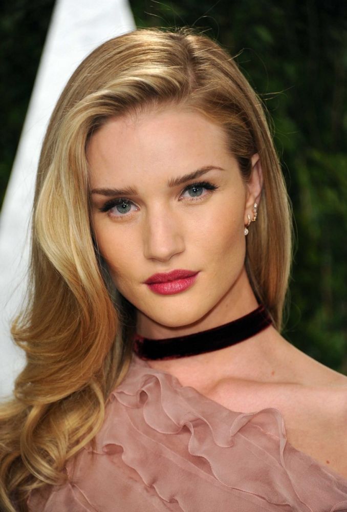 Manekenė Rosie Huntington-Whiteley