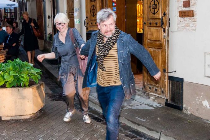 Dizainerė Julija Janulaitytė su vyru