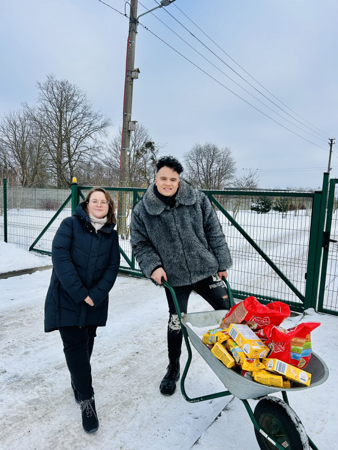 Vaikystėje patirtą netekties skausmą pavertė gerumu: Deivizo gimtadienio dovana – ne sau, o keturkojams