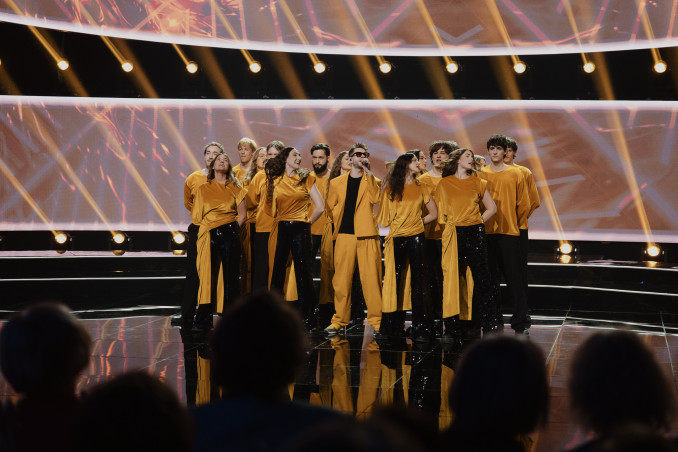 „Didžiojo chorų mūšio“ premjeroje laukia netikėtumas iš legendinės grupės lyderio: tai pirmas kartas per 37-erius metus