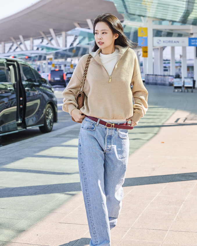 Dainininkė Jennie, CHANEL nuotr.