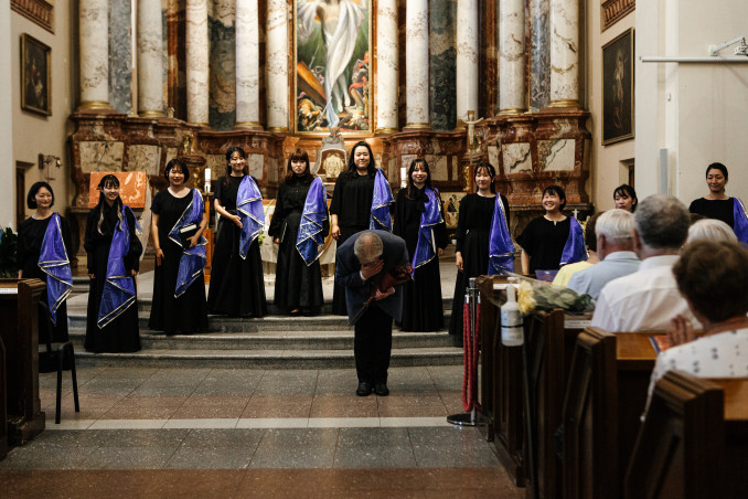 Kazickų šeima Vilniui Šv. Kazimiero bažnyčioje dovanoja netikėtus vargonų muzikos koncertus