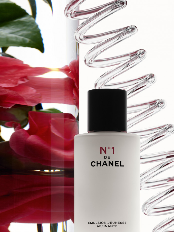 Veido emulsija „N°1 de Chanel Refining Youth Emulsion“