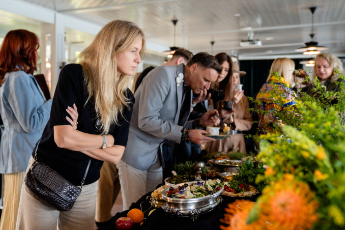 Trakuose vyko istorinių asmenybių – Bonos ir Žygimanto – vestuvių šventės interpretacija: VIP svečiai liko sužavėti istoriniais patiekalais