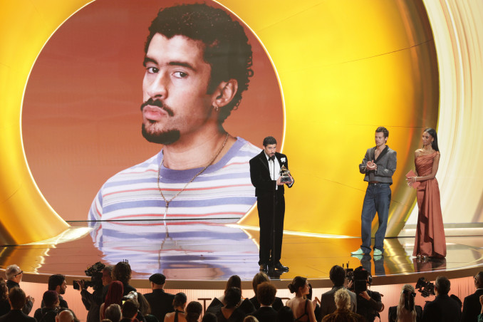 Los Andžele įteikti „Grammy“ muzikos apdovanojimai. Bad Bunny.