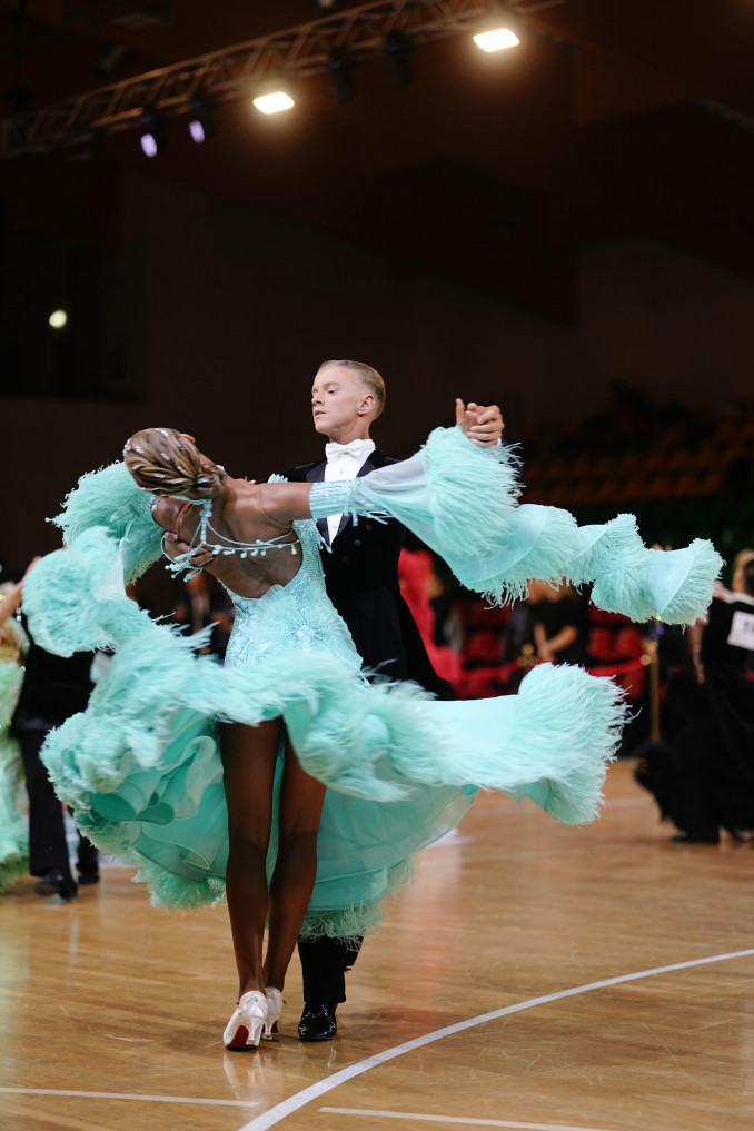 Uža ir Juknevičiūtė tapo Lietuvos standartinių šokių čempionais ir iškovojo kelialapį į pasaulio čempionatą